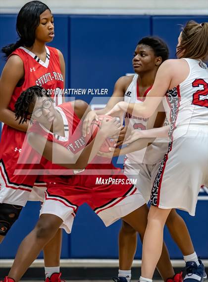 Thumbnail 2 in Seventy-First @ Terry Sanford photogallery.