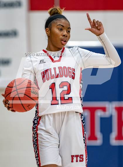 Thumbnail 2 in Seventy-First @ Terry Sanford photogallery.