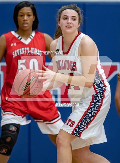 Thumbnail 3 in Seventy-First @ Terry Sanford photogallery.