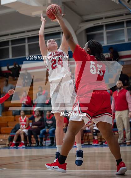 Thumbnail 1 in Seventy-First @ Terry Sanford photogallery.