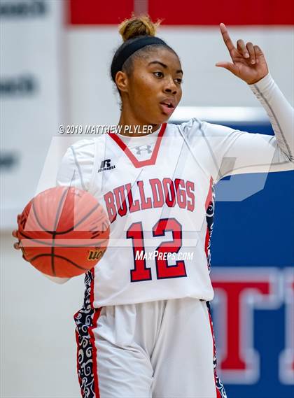 Thumbnail 3 in Seventy-First @ Terry Sanford photogallery.