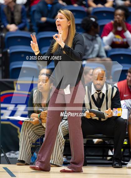 Thumbnail 2 in Holy Innocents Episcopal vs Hebron Christian (GHSA Private Championship) photogallery.