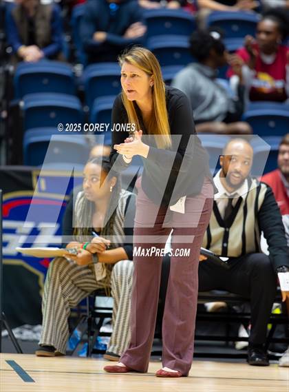 Thumbnail 2 in Holy Innocents Episcopal vs Hebron Christian (GHSA Private Championship) photogallery.