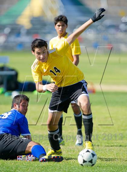 Thumbnail 1 in Brennan vs Bandera photogallery.
