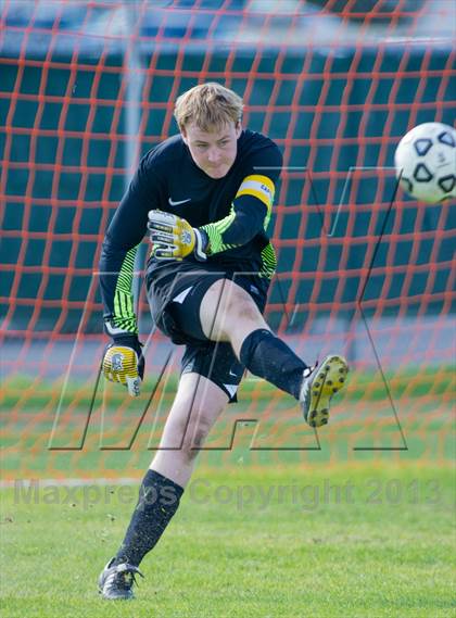 Thumbnail 1 in Brennan vs Bandera photogallery.