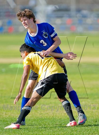 Thumbnail 1 in Brennan vs Bandera photogallery.