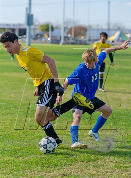 Thumbnail 3 in Brennan vs Bandera photogallery.