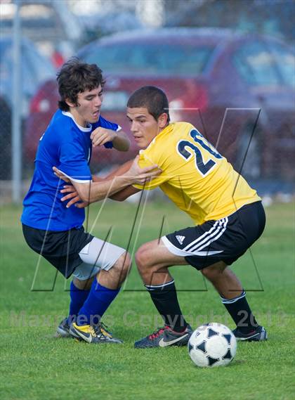 Thumbnail 2 in Brennan vs Bandera photogallery.