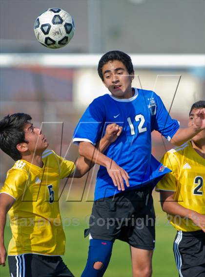 Thumbnail 2 in Brennan vs Bandera photogallery.