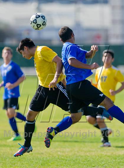 Thumbnail 3 in Brennan vs Bandera photogallery.