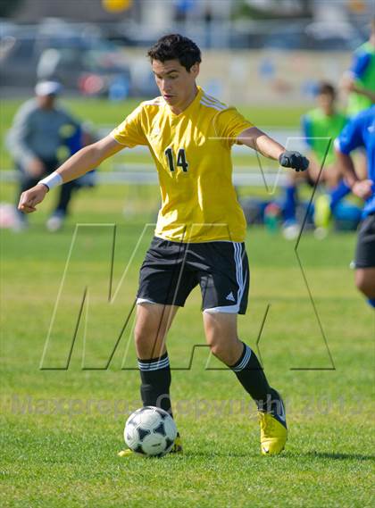 Thumbnail 1 in Brennan vs Bandera photogallery.