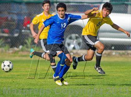 Thumbnail 1 in Brennan vs Bandera photogallery.