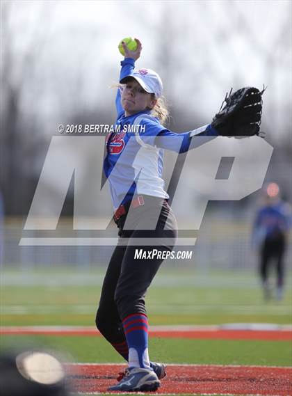 Thumbnail 3 in Olean vs Williamsville South (Just Show Up) photogallery.