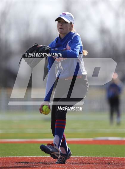 Thumbnail 3 in Olean vs Williamsville South (Just Show Up) photogallery.