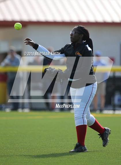 Thumbnail 3 in Olean vs Williamsville South (Just Show Up) photogallery.