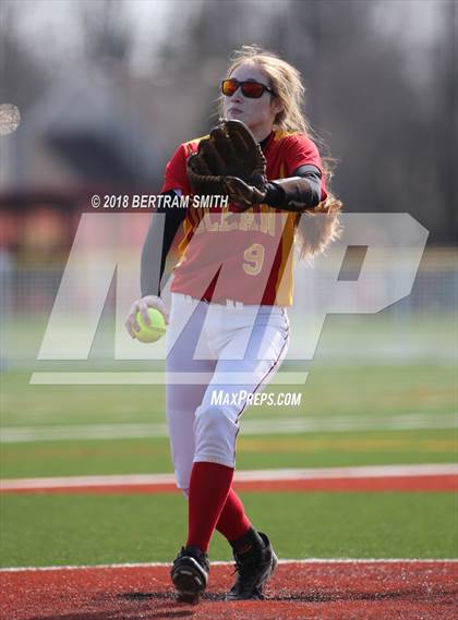 Thumbnail 1 in Olean vs Williamsville South (Just Show Up) photogallery.