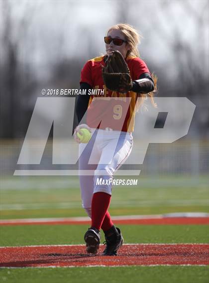 Thumbnail 1 in Olean vs Williamsville South (Just Show Up) photogallery.