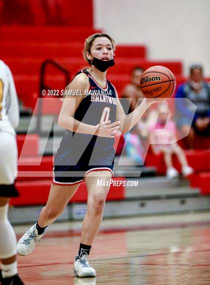Thumbnail 3 in Brentwood School vs  Bishop Conaty-Loretto photogallery.