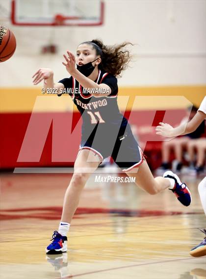 Thumbnail 2 in Brentwood School vs  Bishop Conaty-Loretto photogallery.