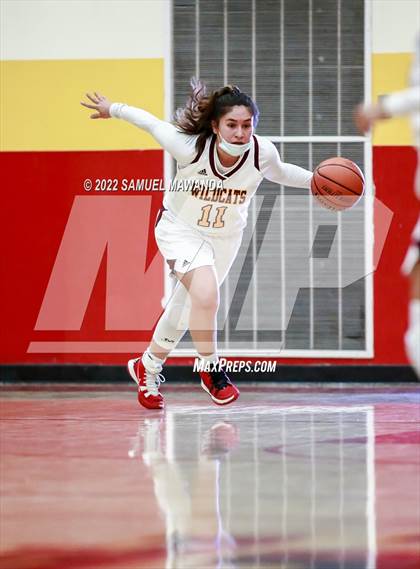 Thumbnail 3 in Brentwood School vs  Bishop Conaty-Loretto photogallery.