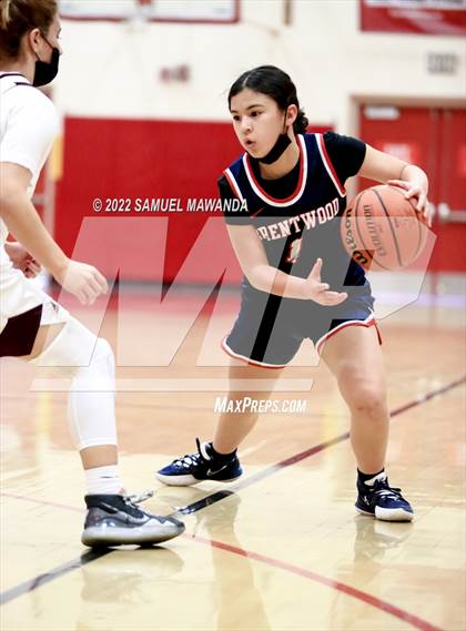 Thumbnail 3 in Brentwood School vs  Bishop Conaty-Loretto photogallery.