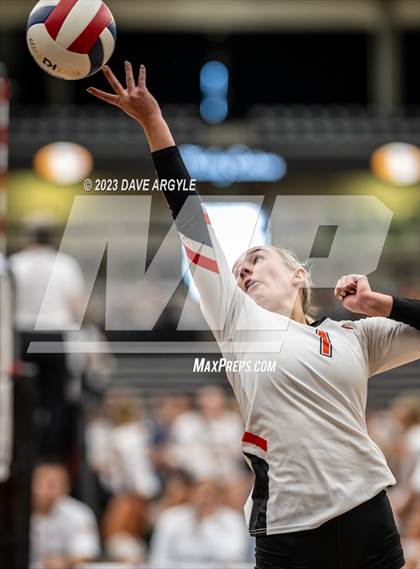 Thumbnail 1 in Richfield vs. Ogden (UHSAA 3A 2nd Round) photogallery.
