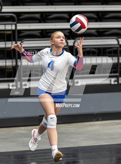 Thumbnail 3 in Richfield vs. Ogden (UHSAA 3A 2nd Round) photogallery.