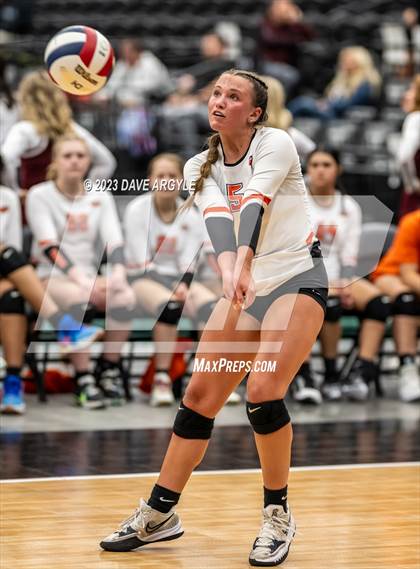 Thumbnail 3 in Richfield vs. Ogden (UHSAA 3A 2nd Round) photogallery.
