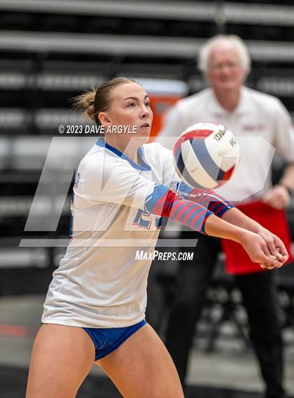 Thumbnail 2 in Richfield vs. Ogden (UHSAA 3A 2nd Round) photogallery.