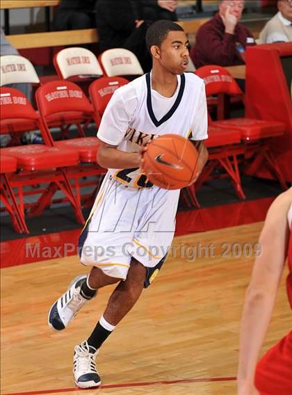 Thumbnail 3 in Campbell Hall vs. Lutheran (Nike Extravaganza) photogallery.