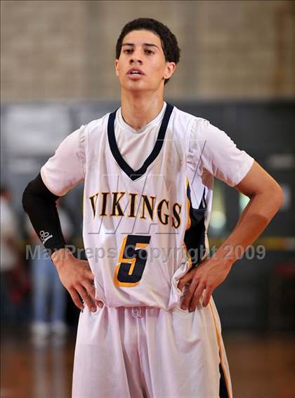 Thumbnail 3 in Campbell Hall vs. Lutheran (Nike Extravaganza) photogallery.