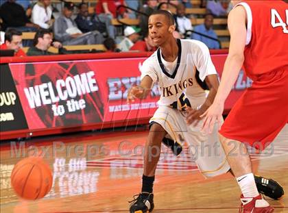 Thumbnail 2 in Campbell Hall vs. Lutheran (Nike Extravaganza) photogallery.