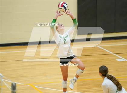 Thumbnail 2 in Floyd Central vs. Tri-West Hendricks photogallery.