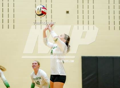 Thumbnail 1 in Floyd Central vs. Tri-West Hendricks photogallery.