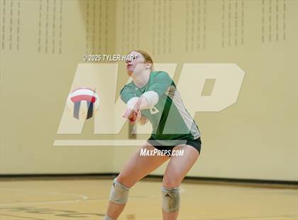 Thumbnail 1 in Floyd Central vs. Tri-West Hendricks photogallery.