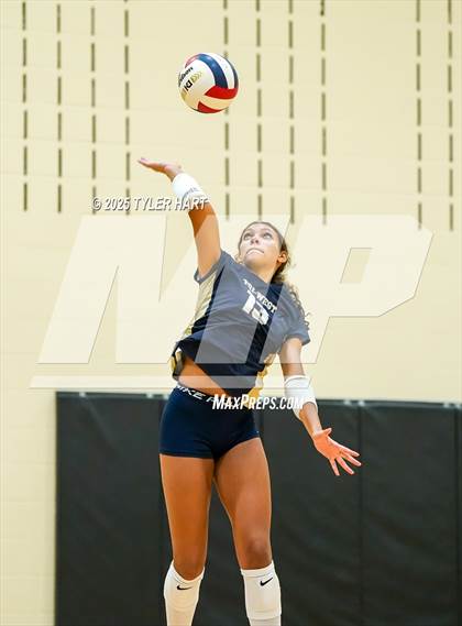 Thumbnail 1 in Floyd Central vs. Tri-West Hendricks photogallery.