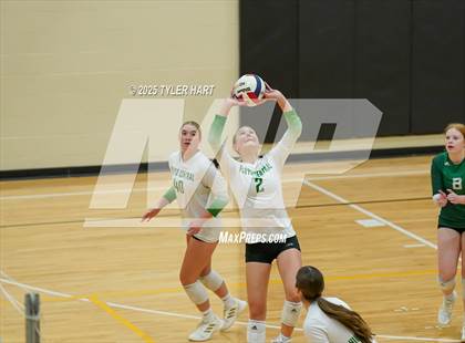 Thumbnail 3 in Floyd Central vs. Tri-West Hendricks photogallery.