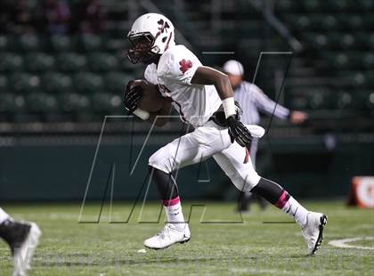Thumbnail 3 in Aquinas Institute vs. Rush-Henrietta (NYSPHSAA Section 5 Class AA Semifinal) photogallery.
