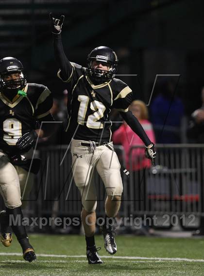 Thumbnail 1 in Aquinas Institute vs. Rush-Henrietta (NYSPHSAA Section 5 Class AA Semifinal) photogallery.