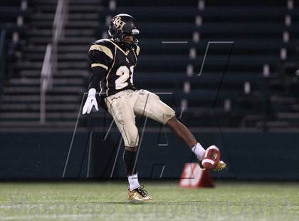 Thumbnail 3 in Aquinas Institute vs. Rush-Henrietta (NYSPHSAA Section 5 Class AA Semifinal) photogallery.