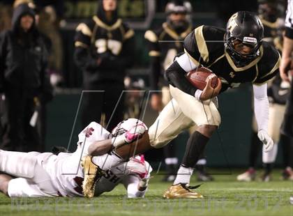 Thumbnail 2 in Aquinas Institute vs. Rush-Henrietta (NYSPHSAA Section 5 Class AA Semifinal) photogallery.
