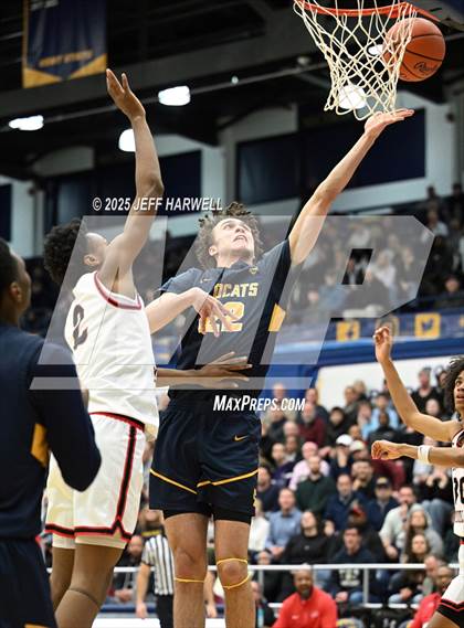 Thumbnail 3 in McKinley vs. St. Ignatius (OHSAA Division 1 Regional Final) photogallery.