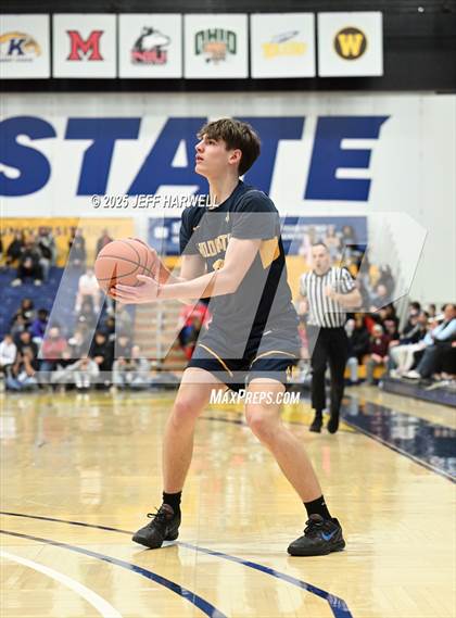 Thumbnail 2 in McKinley vs. St. Ignatius (OHSAA Division 1 Regional Final) photogallery.