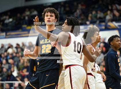 Thumbnail 1 in McKinley vs. St. Ignatius (OHSAA Division 1 Regional Final) photogallery.