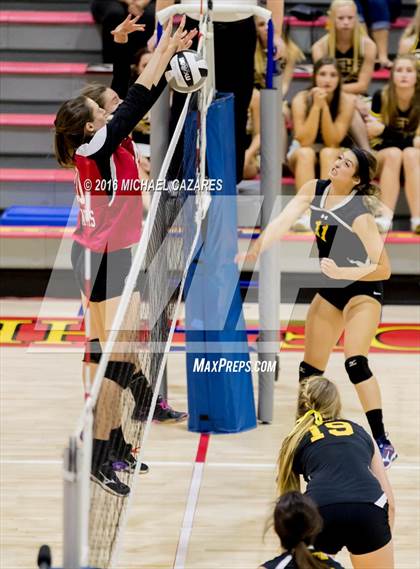 Thumbnail 3 in El Capitan vs. Classical Academy (CIF SDS Division 3 Playoff) photogallery.
