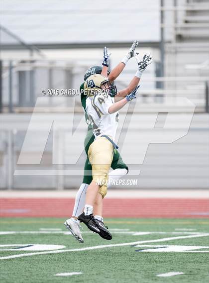 Thumbnail 3 in Los Osos @ Chino Hills photogallery.