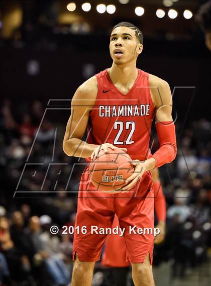 Thumbnail 3 in Sierra Canyon vs. Chaminade  (Bass Pro Tournament of Champions) photogallery.