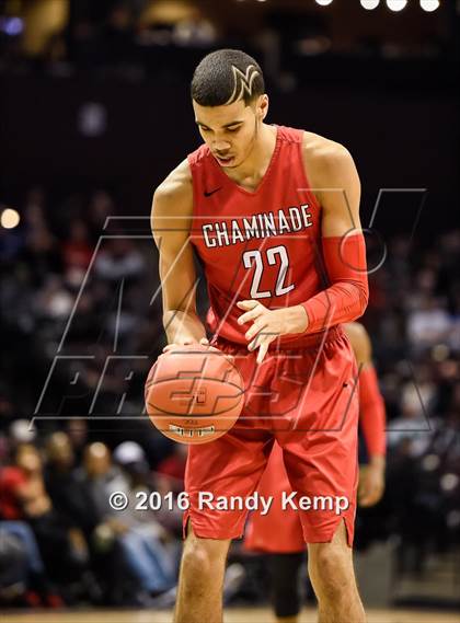 Thumbnail 2 in Sierra Canyon vs. Chaminade  (Bass Pro Tournament of Champions) photogallery.