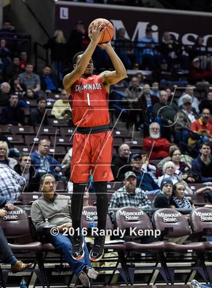 Thumbnail 1 in Sierra Canyon vs. Chaminade  (Bass Pro Tournament of Champions) photogallery.