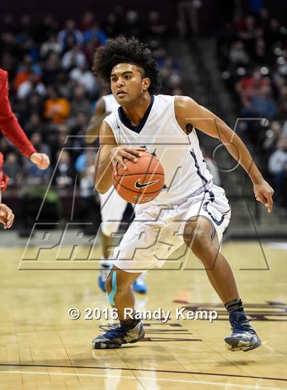 Thumbnail 1 in Sierra Canyon vs. Chaminade  (Bass Pro Tournament of Champions) photogallery.